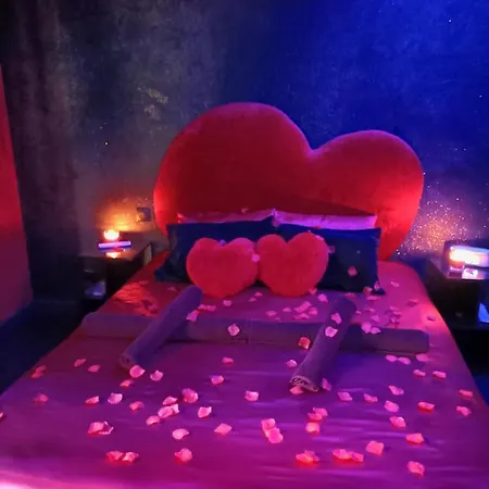 L'instant Romance Le Romantique Couette-café 4*